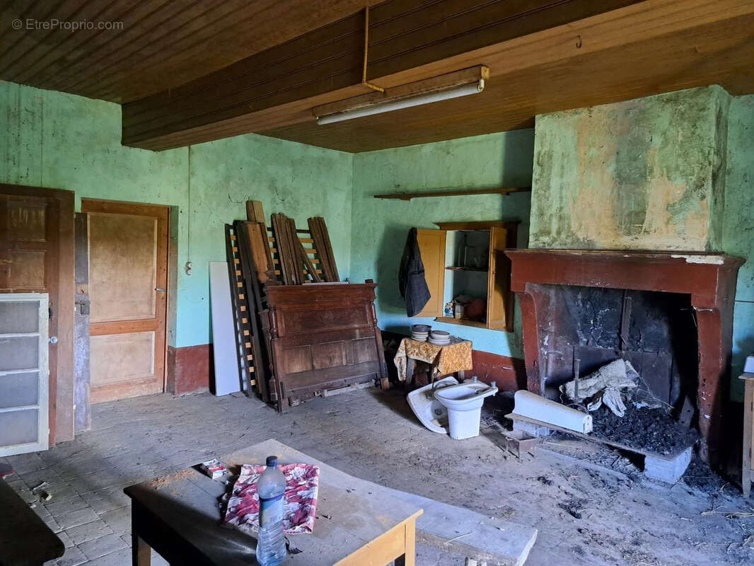 À Vendre : Charmante Propriété à rénover dans l'Entre-Deux-Mers - Réf 97 - photo 9