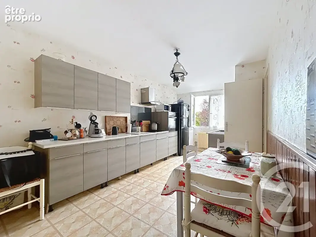 Maison 111 m² à Chalons-En-Champagne  - photo 3
