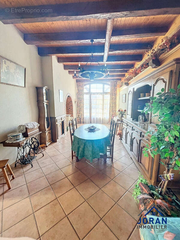 Maison à ANDILLY