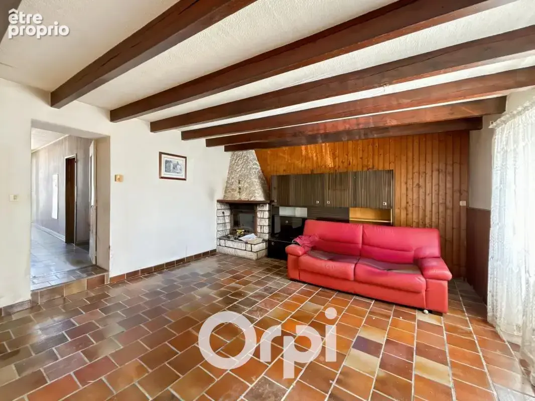 Maison de plain-pied à rénover avec beaucoup de potentiel - photo 2