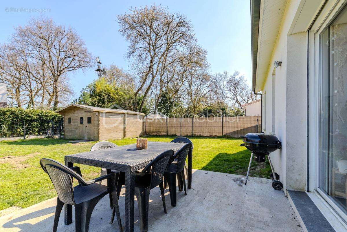 Maison à SAINT-ANDRE-DE-CUBZAC