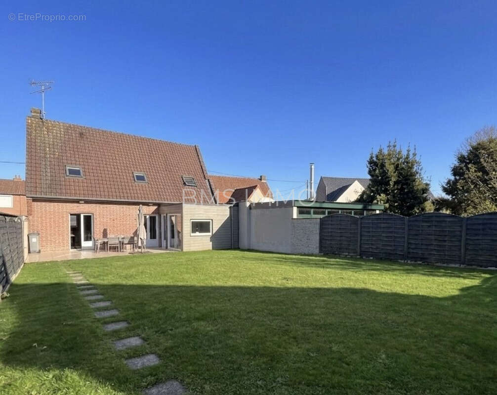 Maison à CAPPELLE-EN-PEVELE