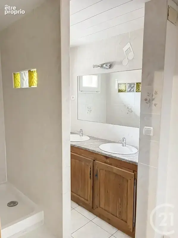 Maison 4 pièces 115 m² à vendre à Brouilla (66620) - photo 12