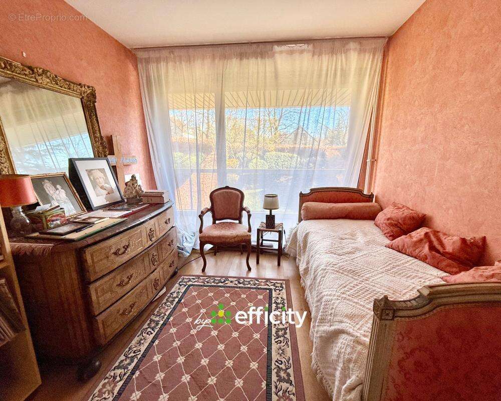 Appartement à LE CHESNAY