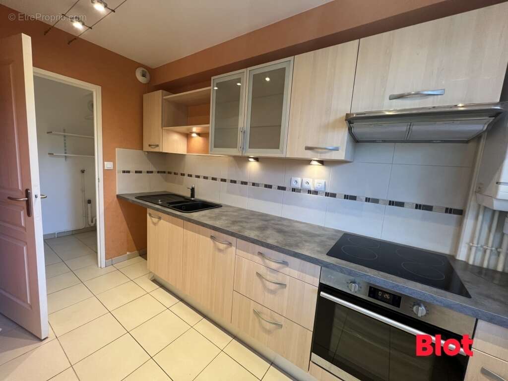 Appartement à THORIGNE-FOUILLARD