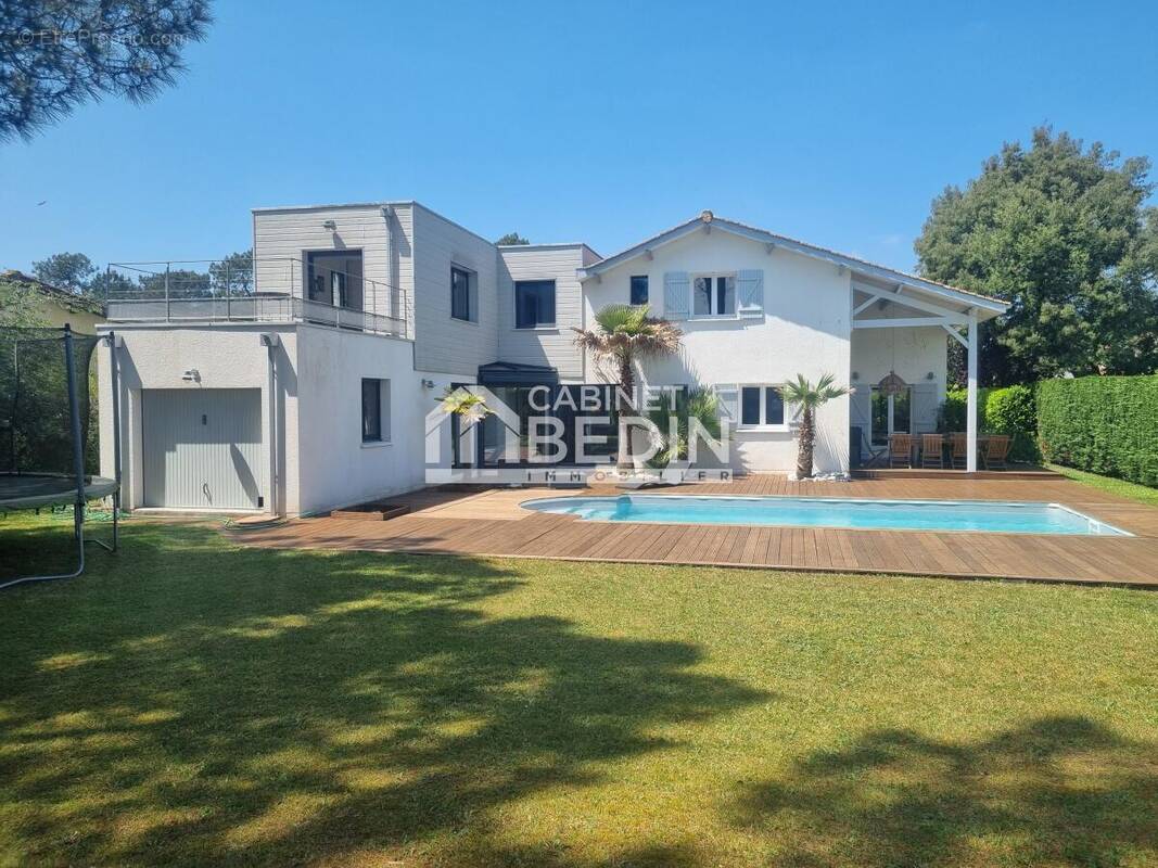 Maison à GUJAN-MESTRAS