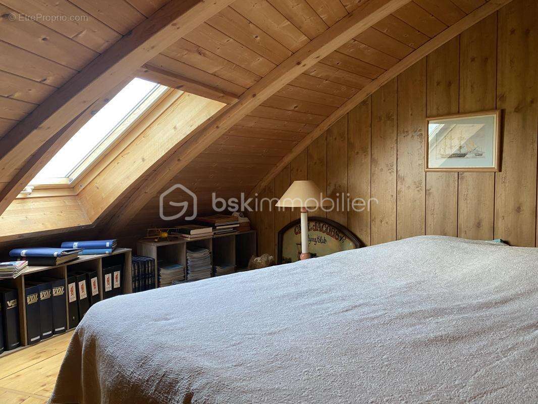 Maison à COURVILLE-SUR-EURE