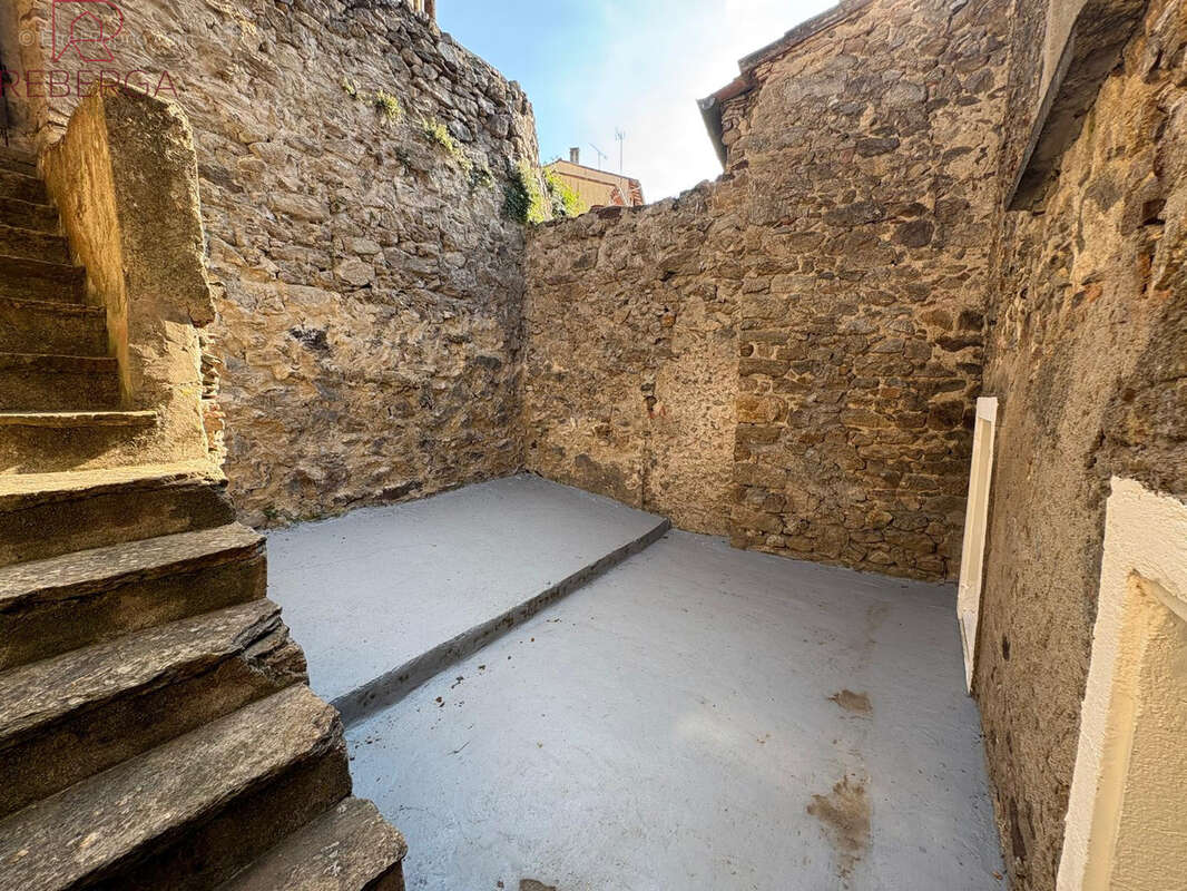 Maison à AUSSILLON