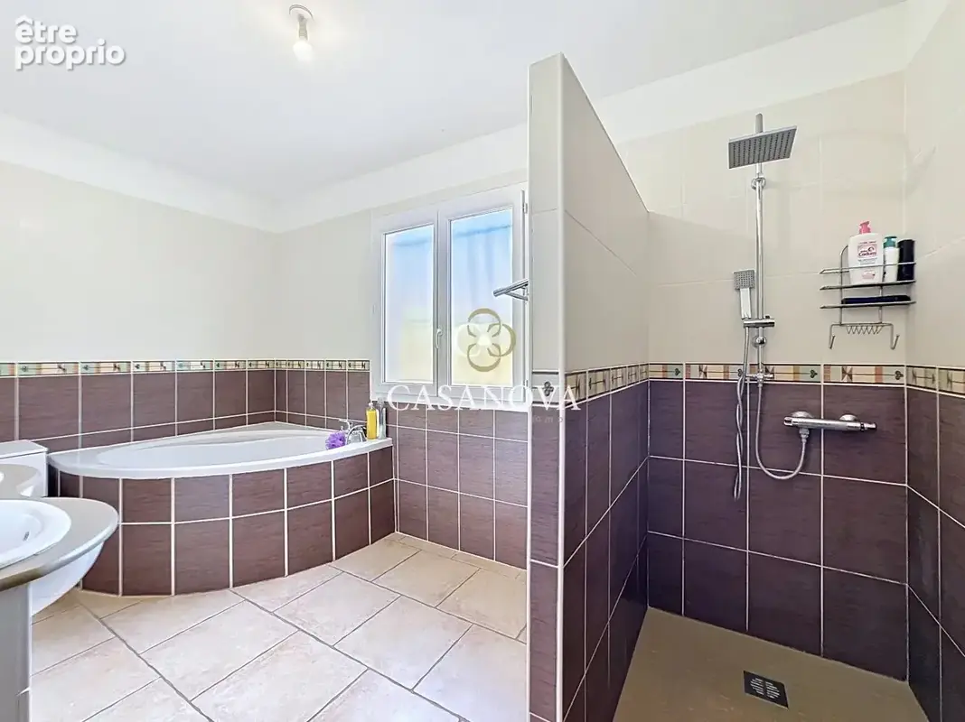 Maison 183 m² à Cazouls-D'herault  - photo 16