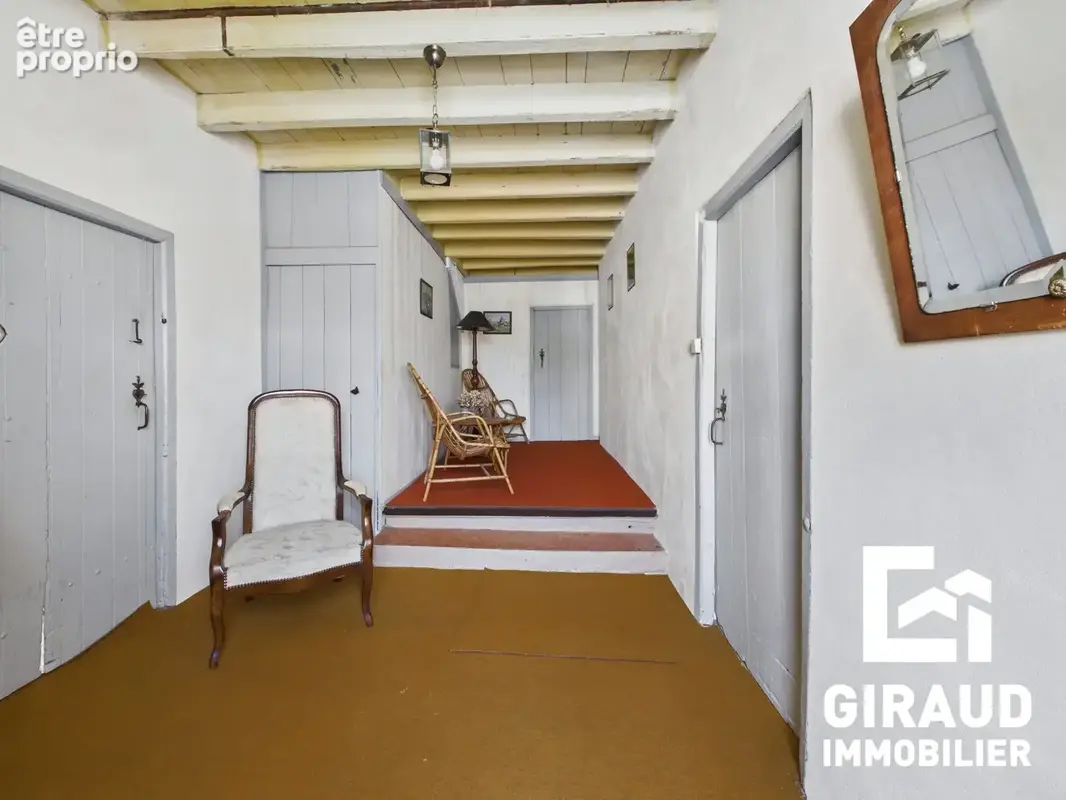 Maison 7 pièces 160 m² à vendre à Saint-Pierre-Le-Vieux (85420) - photo 3