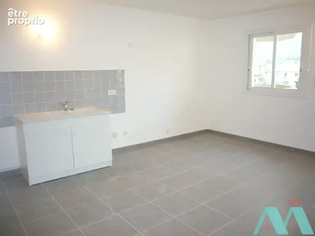 À vendre   2 pièces climatisé avec balcon   résidence fermée - draguignan - photo 7