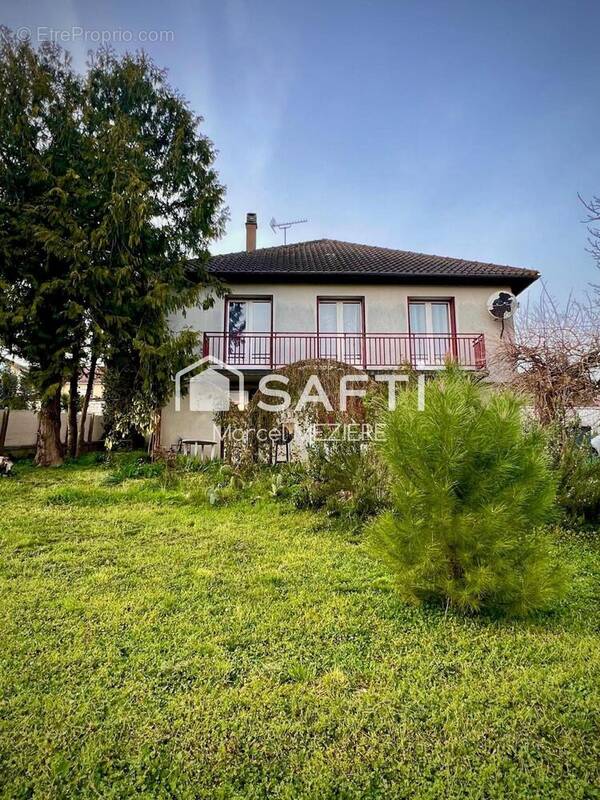 Photo 1 - Maison à PARON
