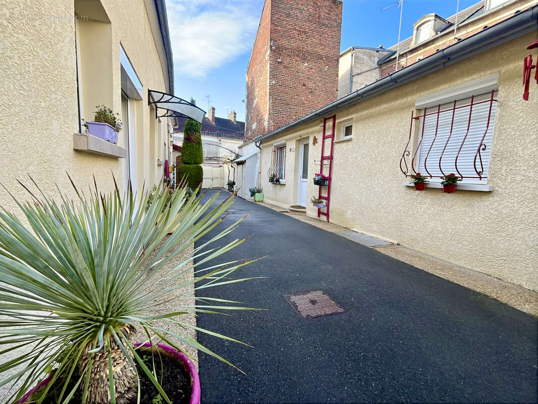 Appartement à LIANCOURT