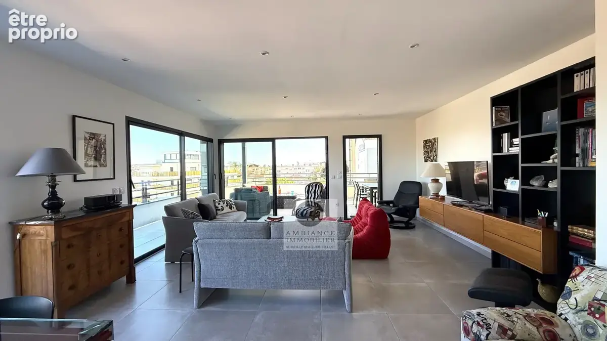 Appartement au dernier étage, entre lumière et terrasse - photo 22