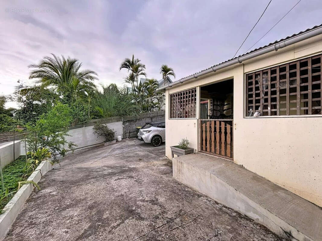 Maison à L'ETANG-SALE