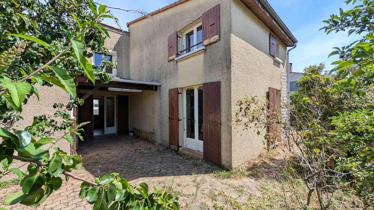 Nouveauté - Maison 3 chambres à CORNAS - photo 2