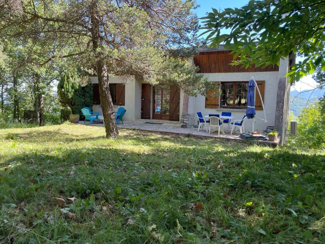 Photo 1 - Maison à EYZAHUT