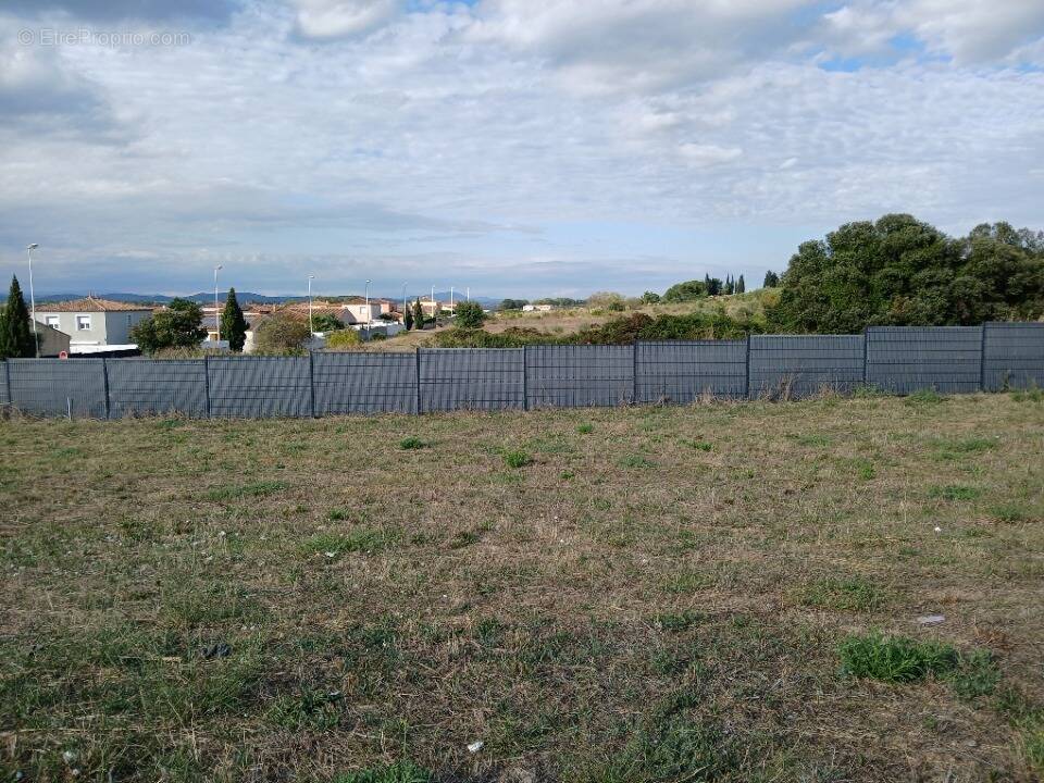 Terrain à GIGEAN