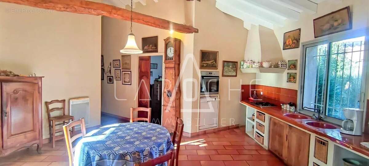 Maison à SAINT-CYPRIEN