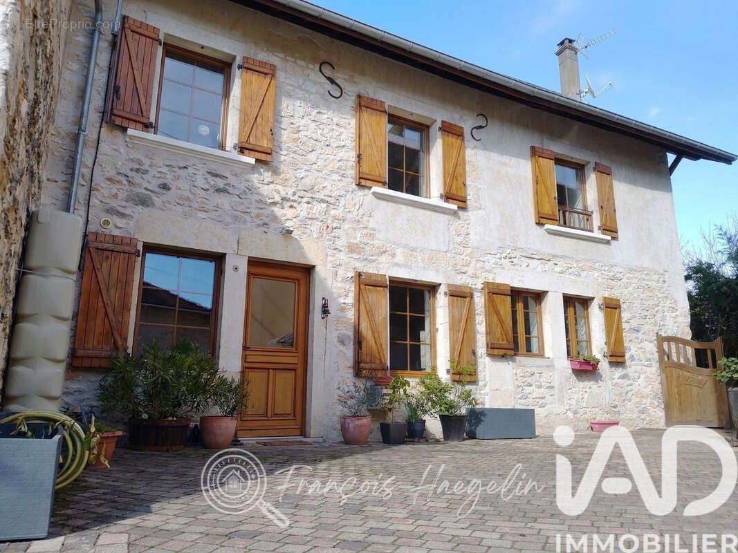 Photo 2 - Maison à BELLEY