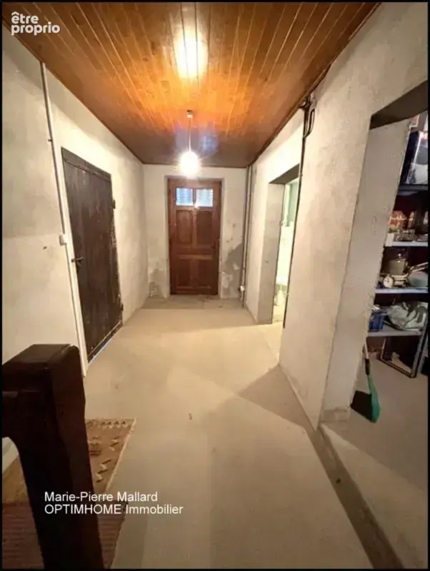 Maison de 9 pièces à ROYERE DE VASSIVIERE (23) - photo 19