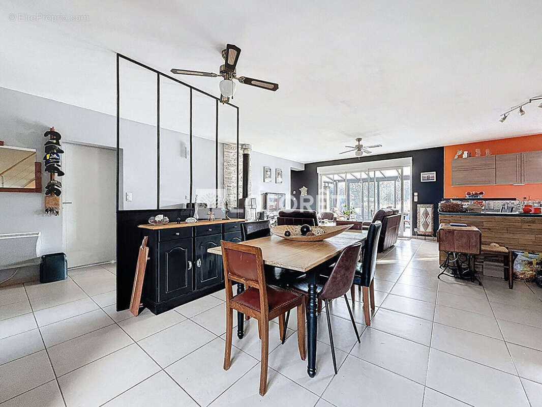 Maison 5 chambres de 164 m2 - photo 4