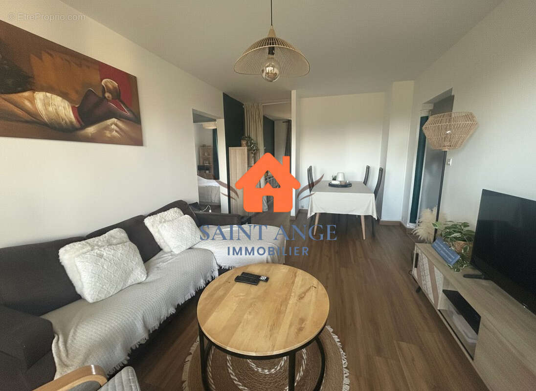 Appartement à HYERES