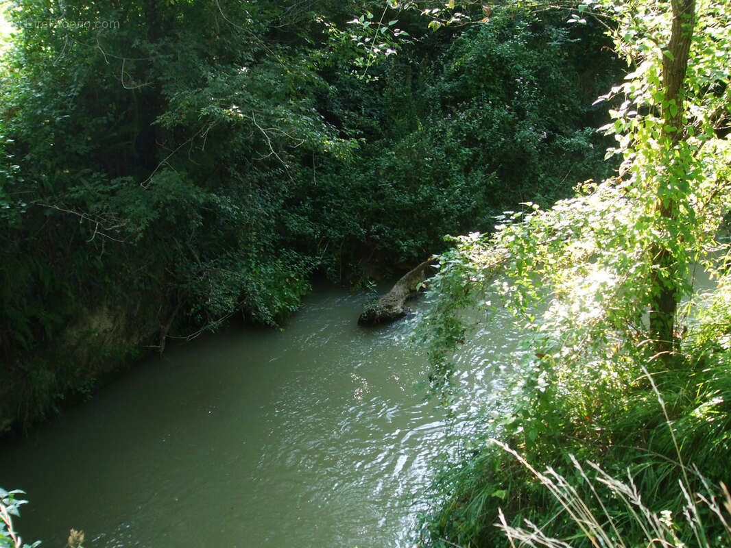 Maison à VILLEFRANCHE