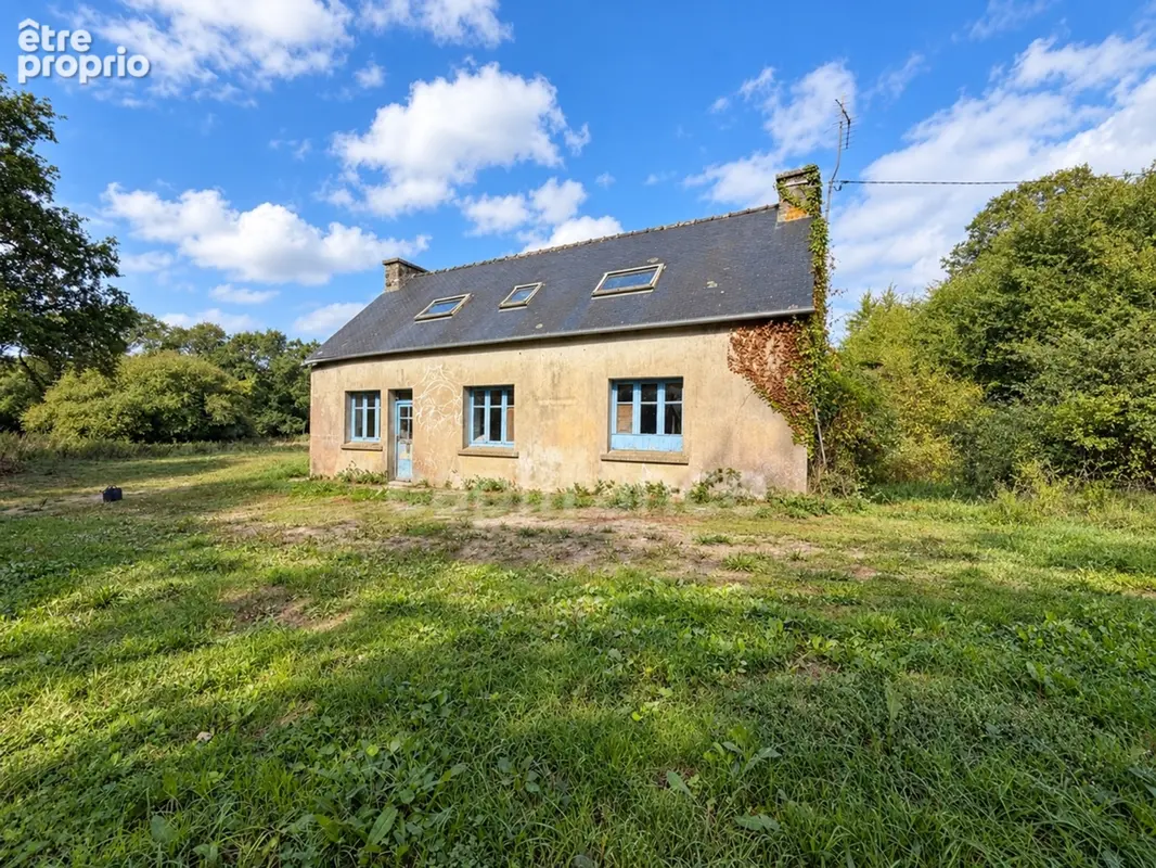 Maison à TREBRIVAN