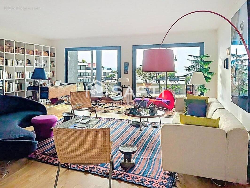 Photo 1 - Appartement à SAINT-GENIS-POUILLY