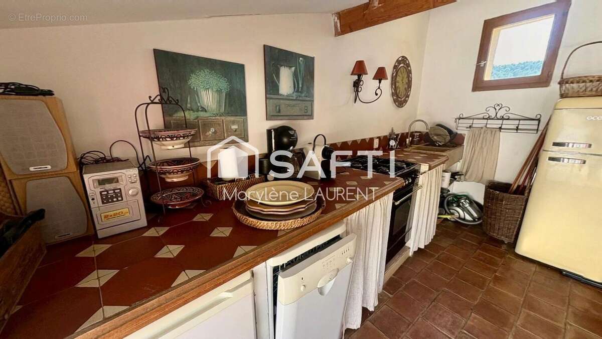 Photo 3 - Maison à COLLOBRIERES