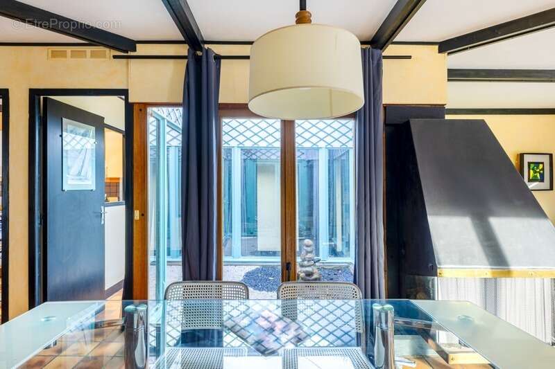 Maison à FREMAINVILLE