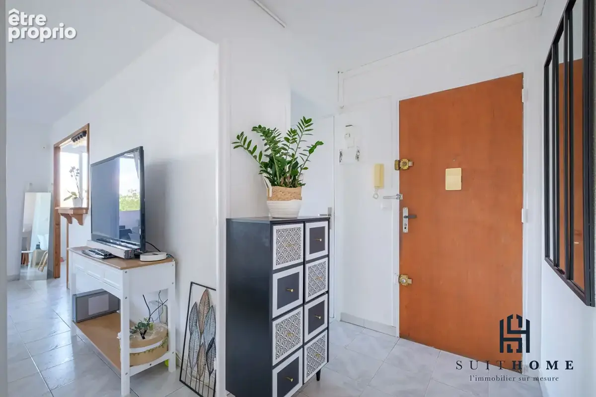 Appartement T5 à vendre proche de la maison de la danse Appartement  5 pièce(s) 82m2 4 chambre au dernier étage à LYON 8 - photo 11