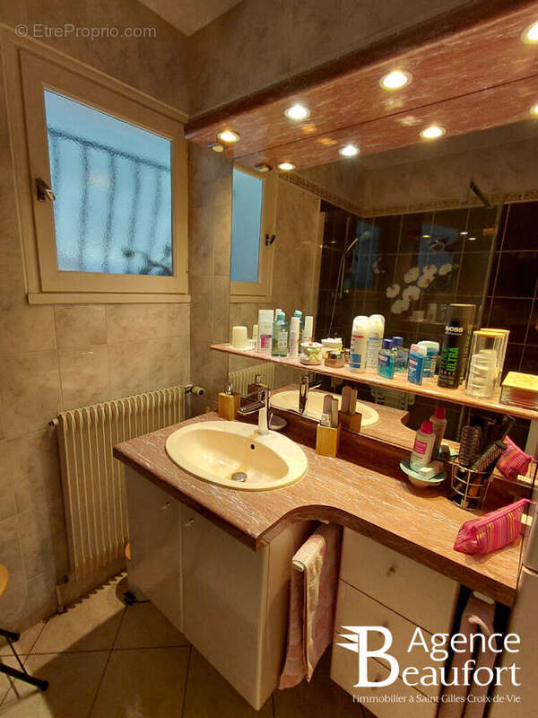 Maison - Givrand - La Nouette - photo 13