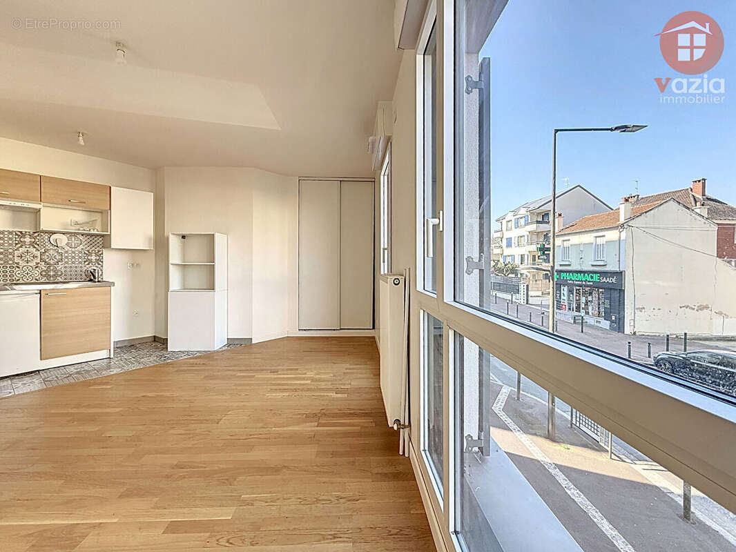 Appartement à SURESNES