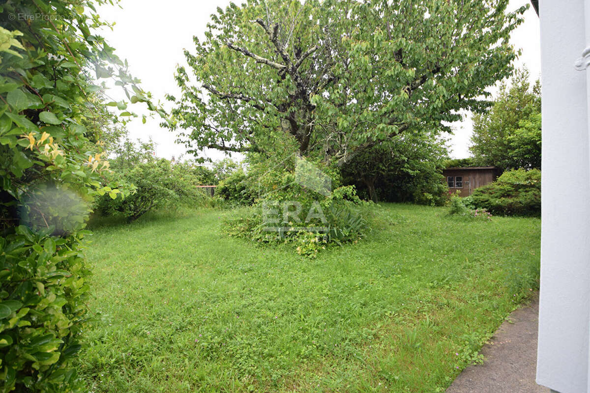 Maison à VAUX-SUR-MER