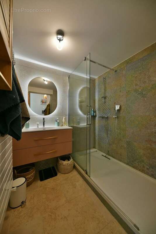 Appartement à UZES