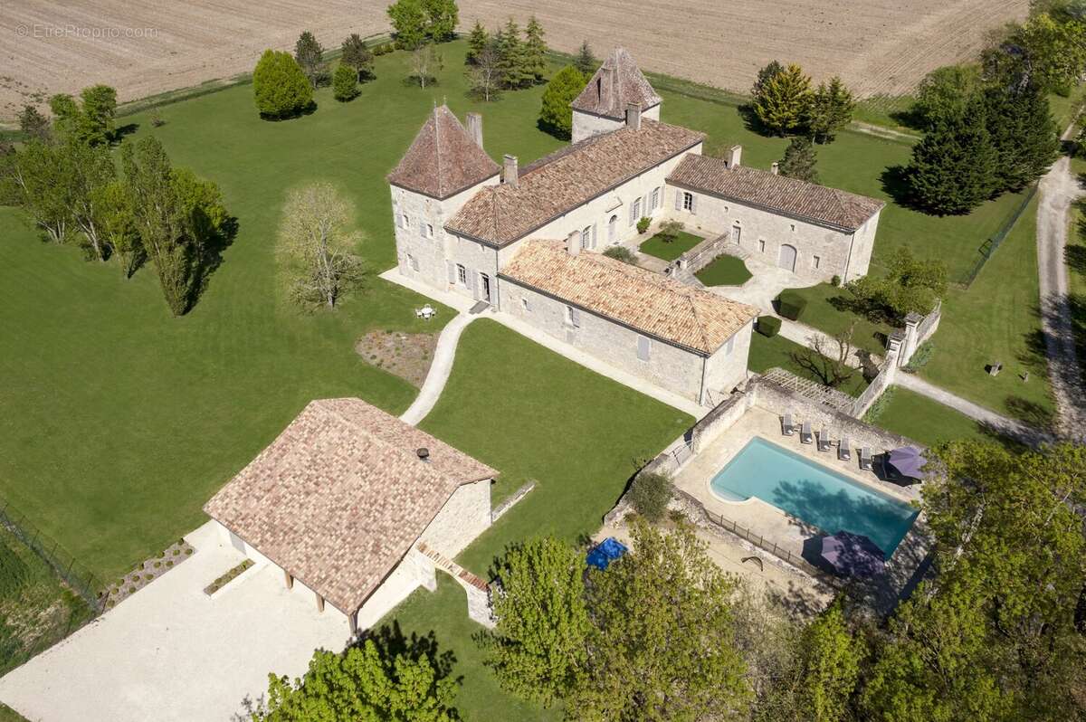 Maison à MONFLANQUIN