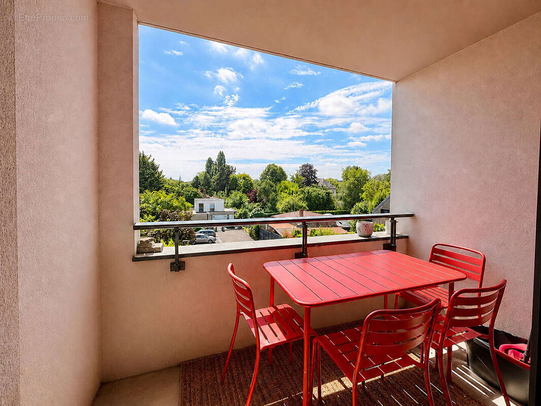 Appartement 3 pièces, 2 terrasses et parking - Croisé-Laroche - photo 5