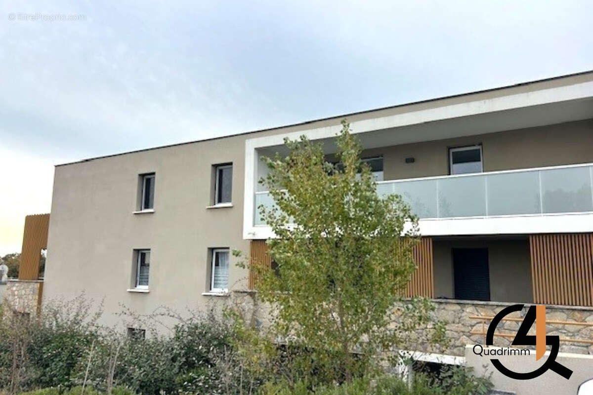 Appartement à JUVIGNAC