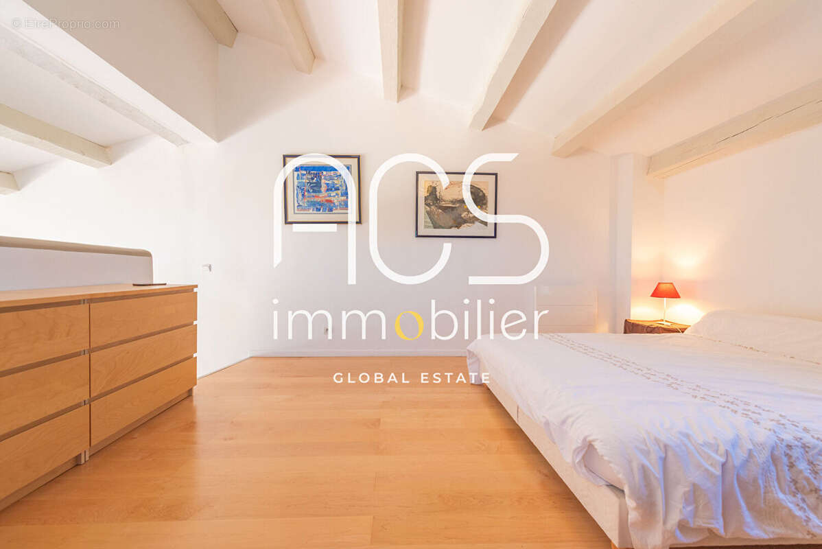 Appartement à SAUSSET-LES-PINS