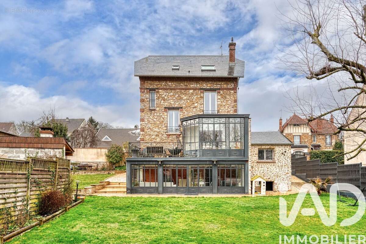 Photo 2 - Maison à ECOUEN