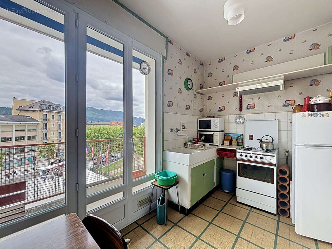 Appartement à AIX-LES-BAINS