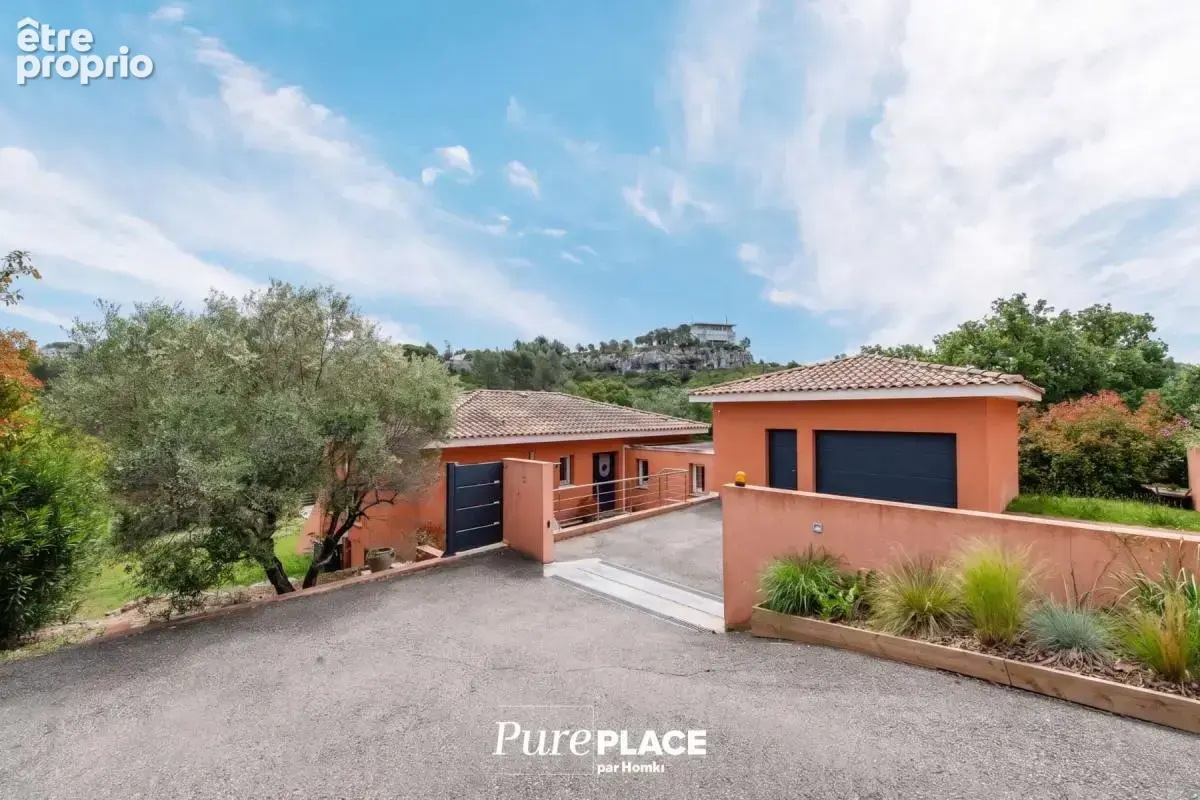 Maison/Villa T6 de 180 m² à Aix-en-ProvenceÉlégante maison contemporaine avec piscine – environnement sécurisé près d’Aix-en-Pro - photo 3