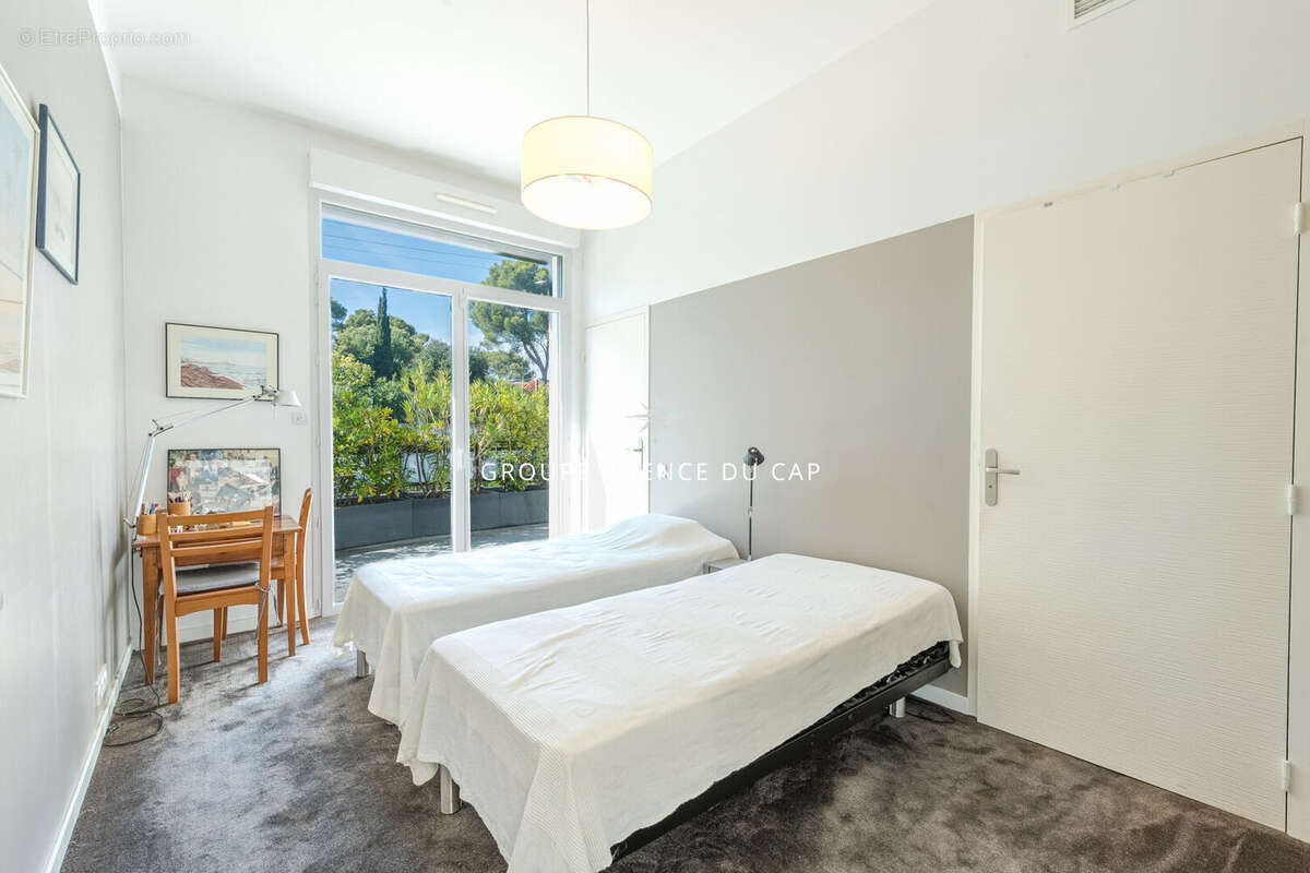 Appartement à SAINT-RAPHAEL