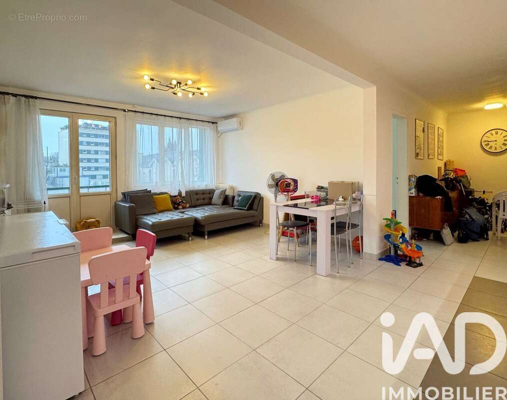 Photo 1 - Appartement à SARTROUVILLE