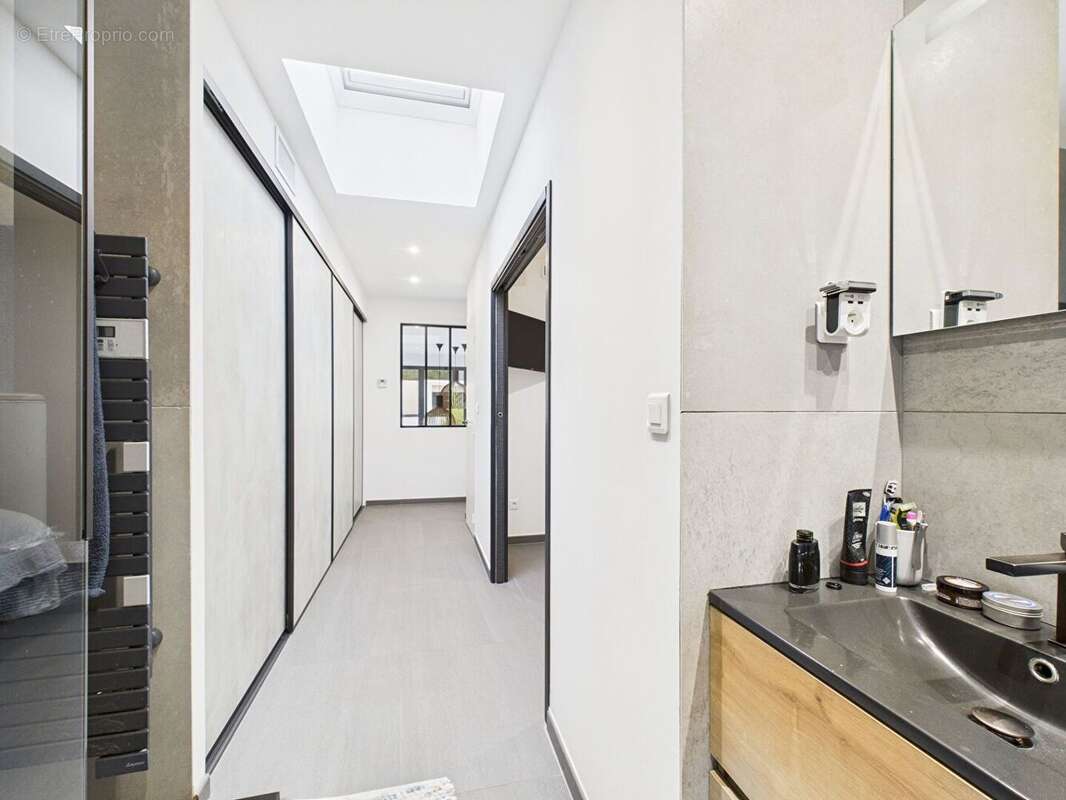 Maison à VILLENEUVE-LES-AVIGNON