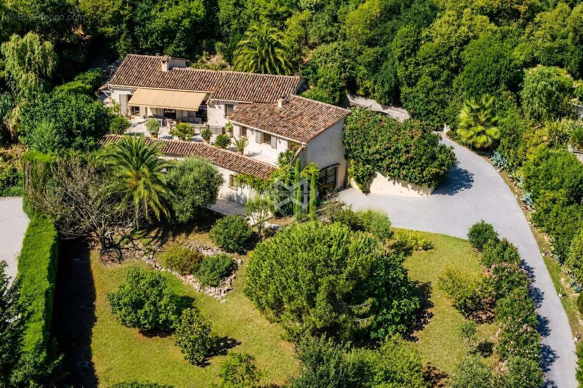Saint-Paul de Vence - belle provençale avec vue Village - photo 4