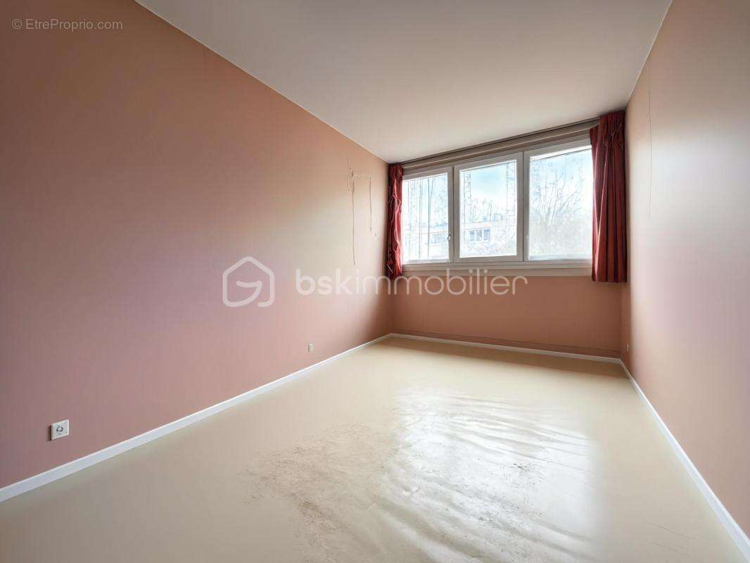 Appartement à JOUY-EN-JOSAS