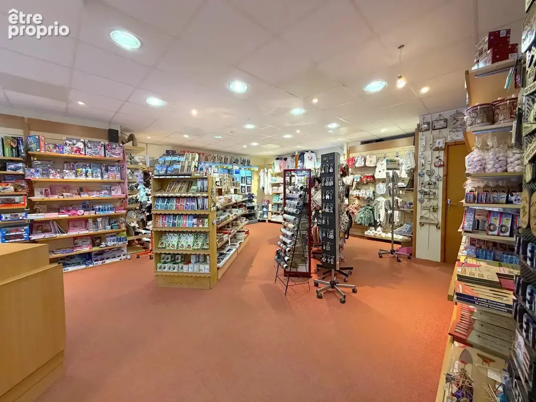 Fonds de commerce - photo 2